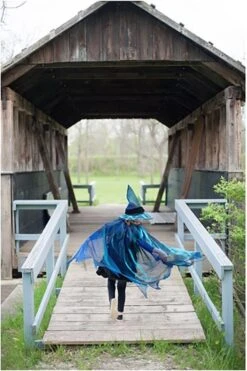 Great Pretenders (UA) Heksen Cape Met Hoed Blauw - Maat US 5-6 -Speelwereld Aanbiedingen Winkel great pretenders ua heksen cape met hoed blauw maa 2