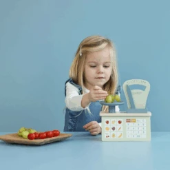 Little Dutch Keuken, Accessoires - Houten Weegschaal -Speelwereld Aanbiedingen Winkel little dutch keuken accessoires houten weegschaal 2