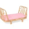 Poppie Toys Rotan Poppenbedje Met Roze Matrasje